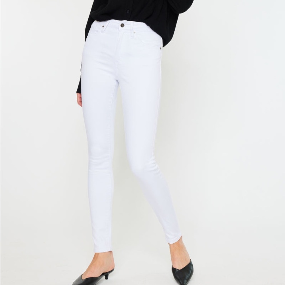 KanCan White Skinny Jeans 11/29